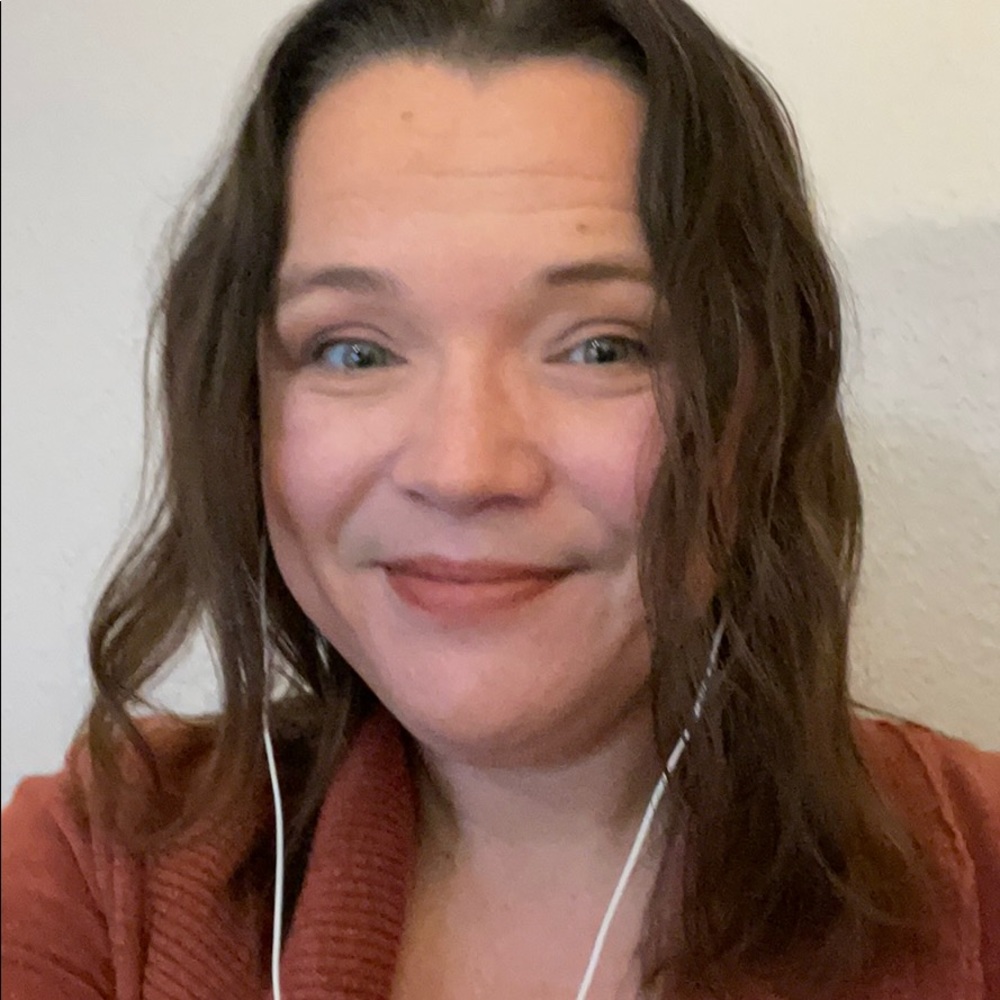 Meet your Posher, Abby